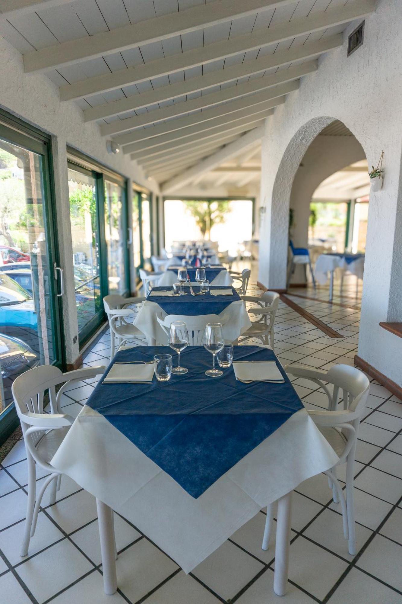 Hotel Il Perseo Chiessi Exteriör bild