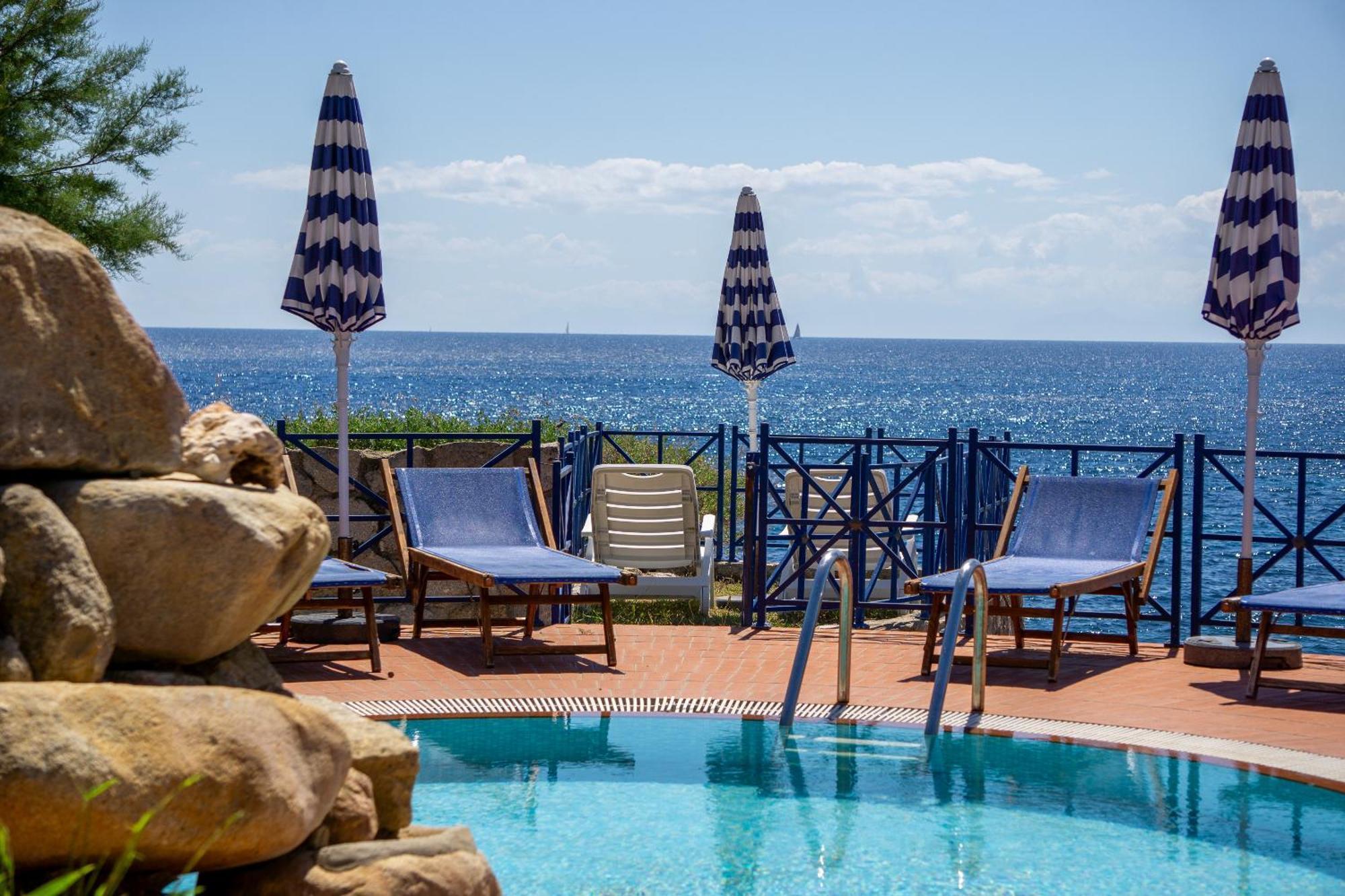 Hotel Il Perseo Chiessi Exteriör bild