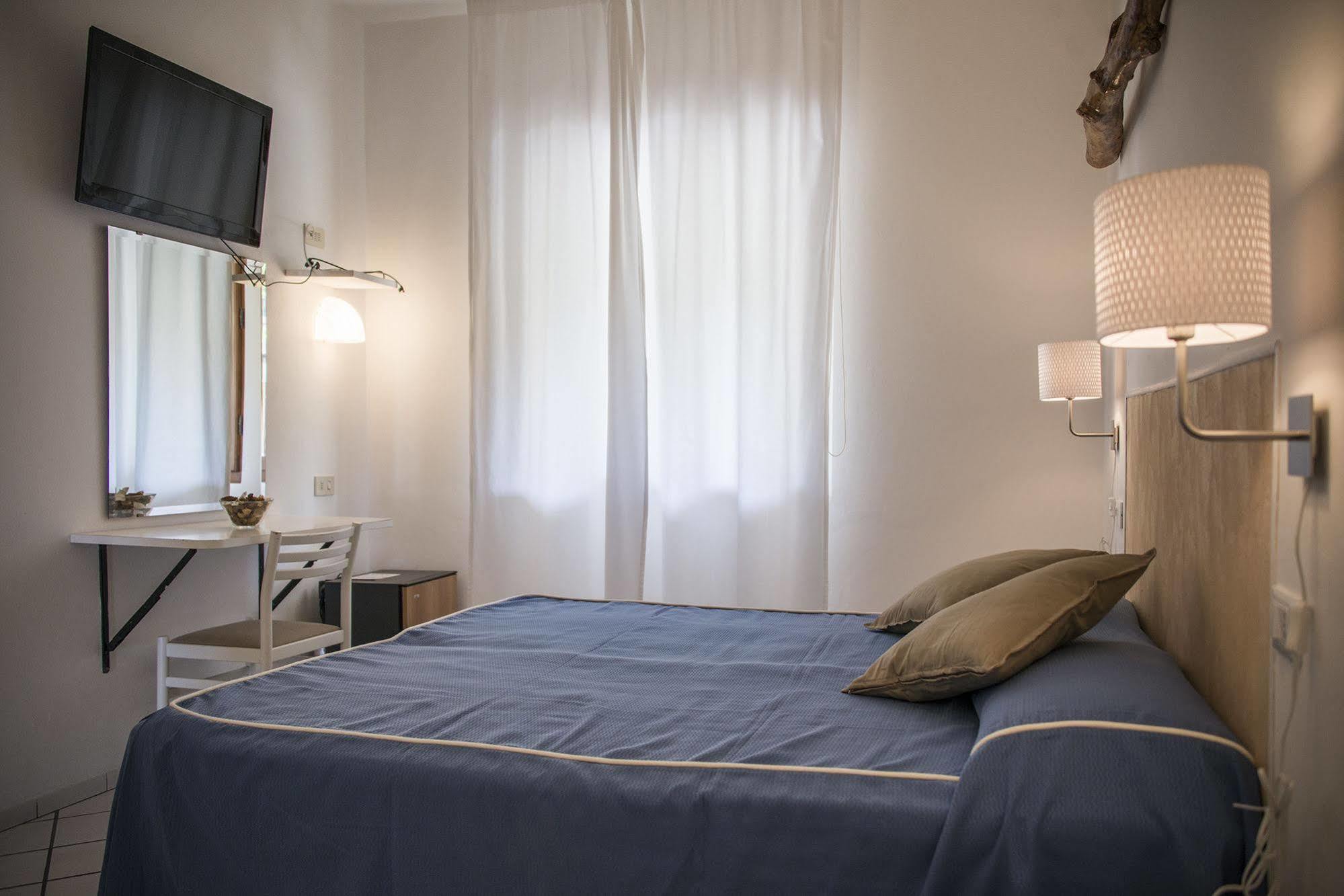 Hotel Il Perseo Chiessi Exteriör bild