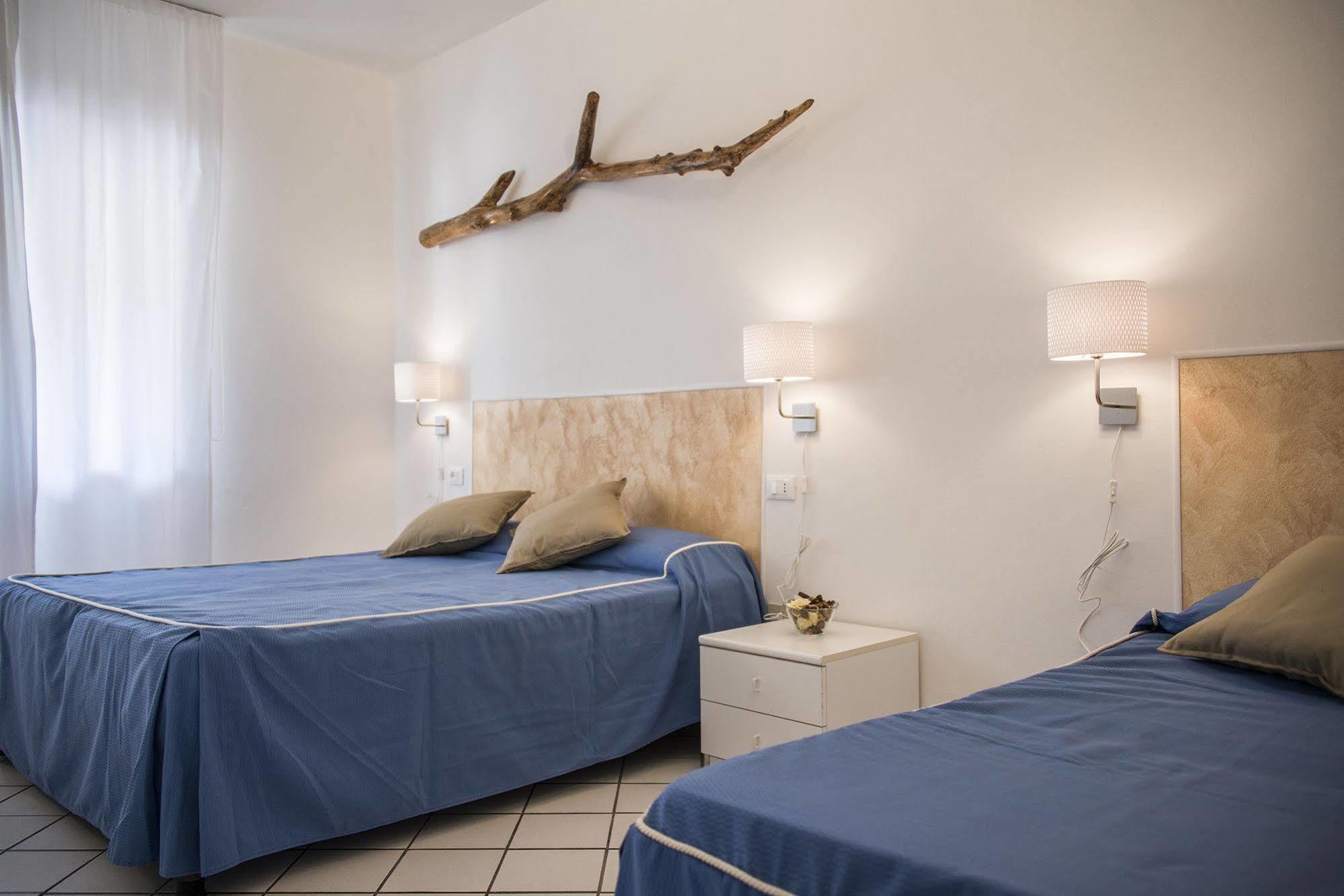 Hotel Il Perseo Chiessi Exteriör bild