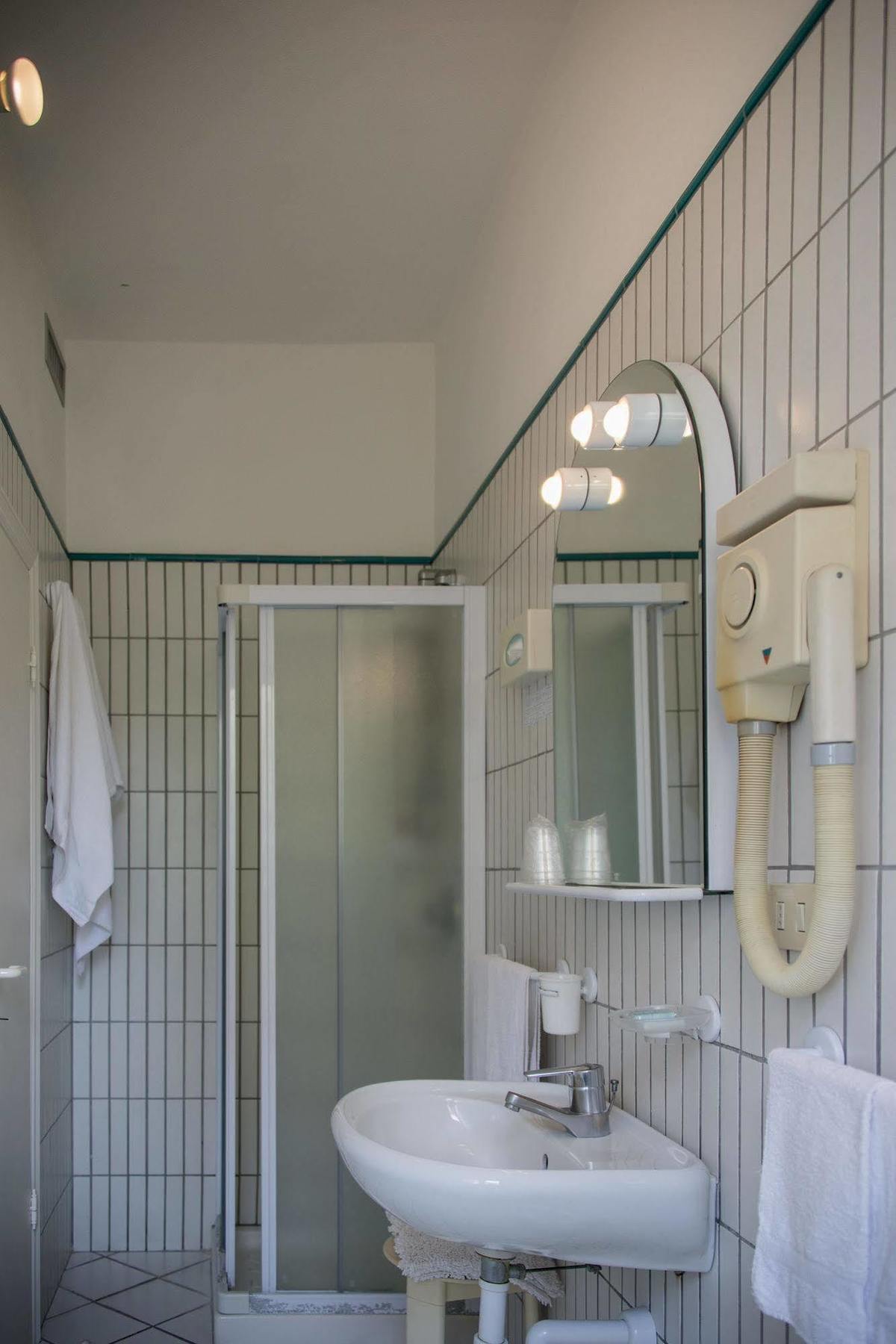 Hotel Il Perseo Chiessi Exteriör bild